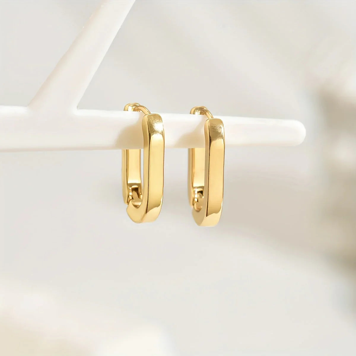 PENDIENTES DE ARO GEOMÉTRICOS